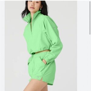 NWOT Alo Alumni Short